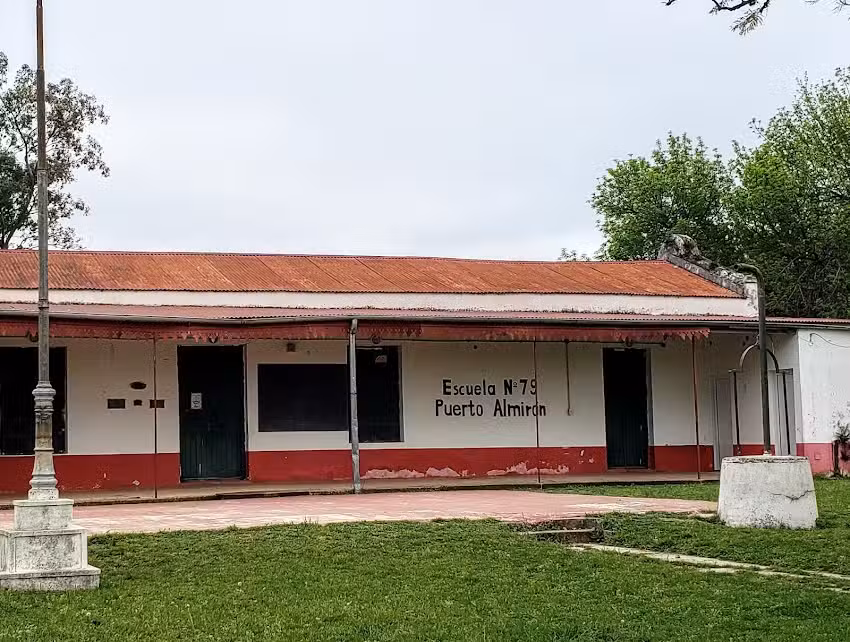 Escuela N79 Puerto Almiron