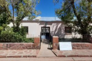 Escuela N80 Vicente Lopez y Planes