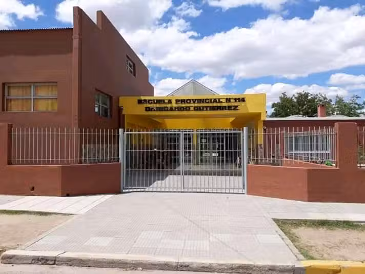 Escuela Nº 114 Dr Ricardo Gutierrez