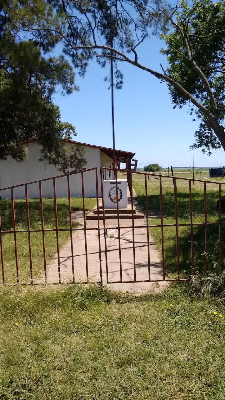 Escuela Nº 13 Hilarión De La Quintana