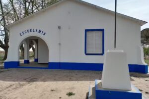 Escuela Nº 15 Bernardino Rivadavia