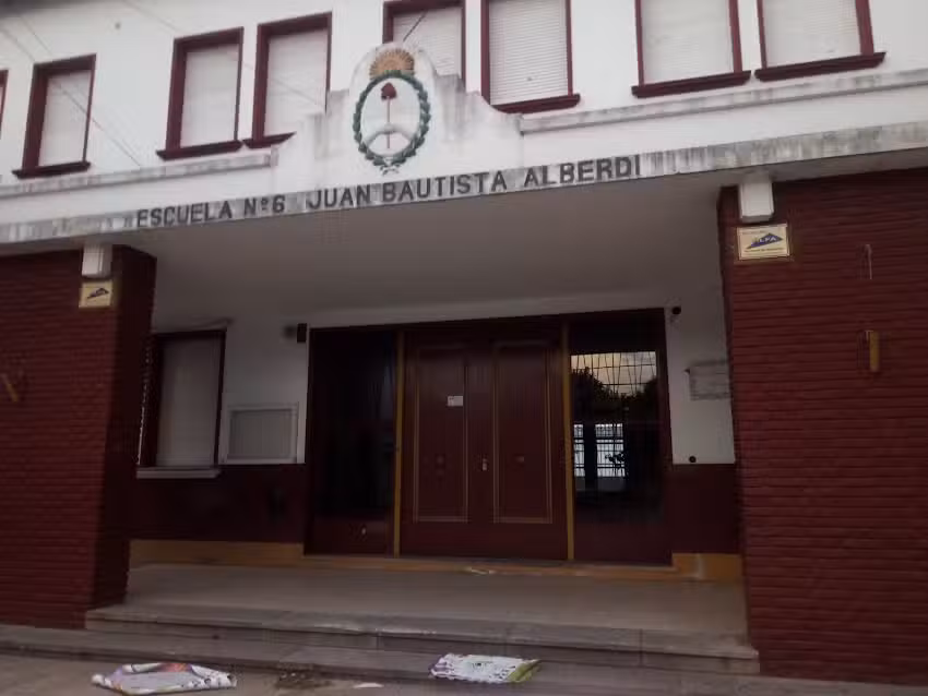 Escuela Nº 6 Juan Bautista Alberdi