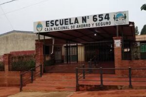 Escuela Nº 654