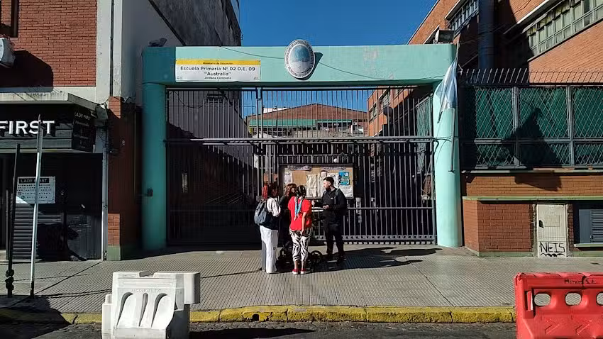 Escuela Nº2 De 9 Australia Ifts N 20