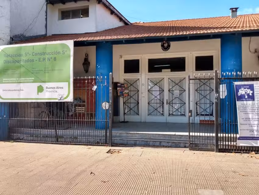 Escuela nº8 Bernardino Rivadavia