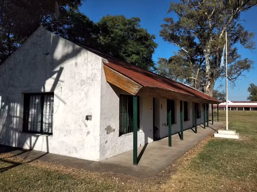 Escuela Nº82 Domingo Faustino Sarmiento