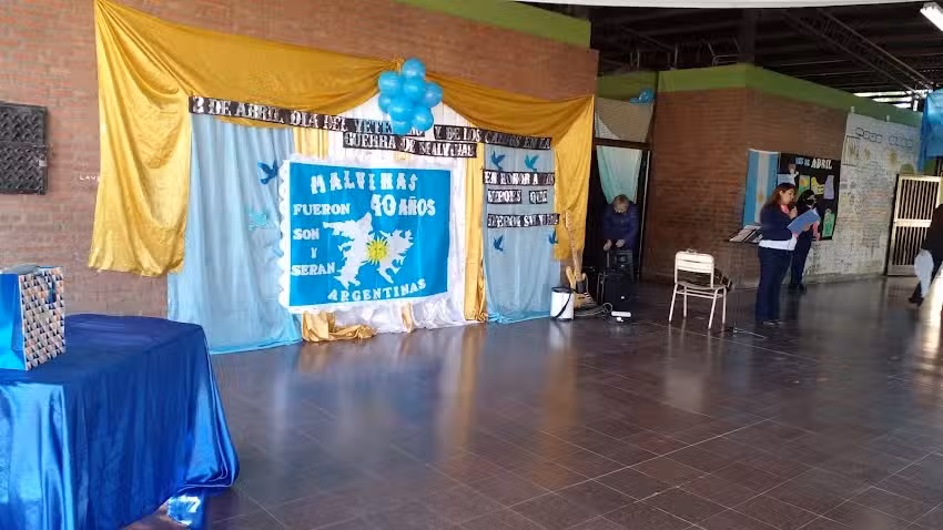 Escuela Nuestra Señora del Rosario de Nueva Pompeya