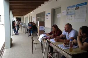 Escuela Primaria 10 Ep10