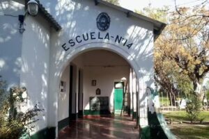 Escuela Primaria 14