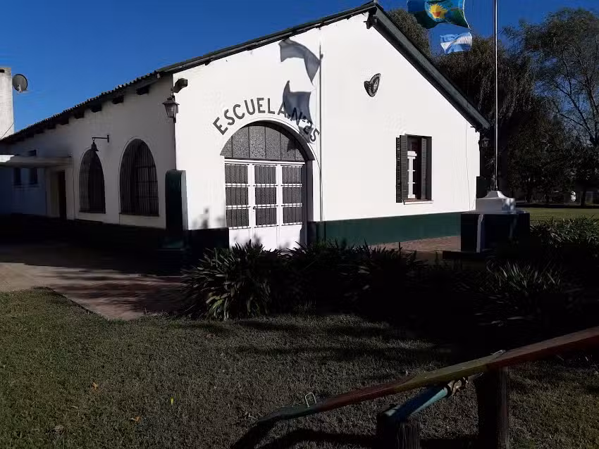 Escuela Primaria N 25 Paula Albarracín