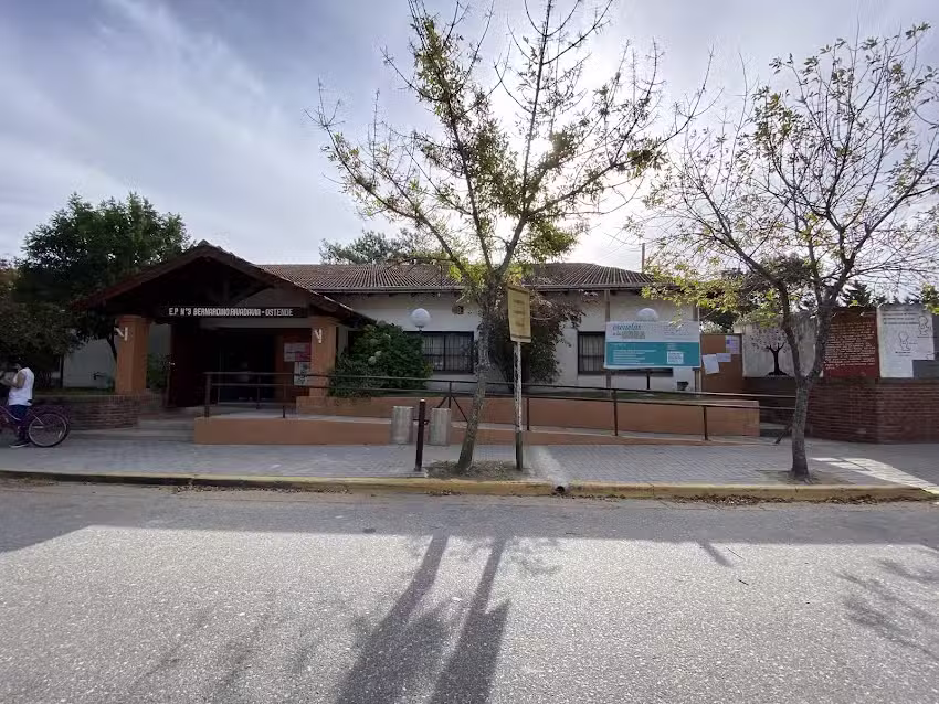 Escuela Primaria N 3 Bernardino Rivadavia