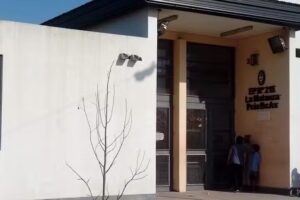 Escuela Primaria N215