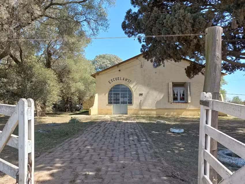 Escuela Primaria N37