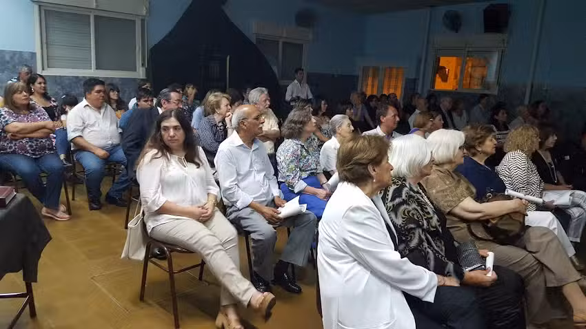 Escuela Primaria N582 y Escuela secundaria N238