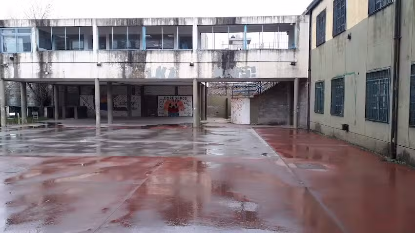 Escuela Primaria Y Secundaria Mercedes Sosa