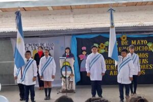 Escuela Republica De Peru