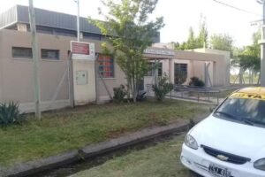 Escuela Rosario Vera Peñaloza