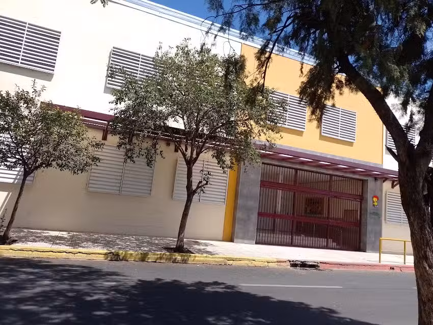 Escuela Sagrado Corazon De Jesus Ip13