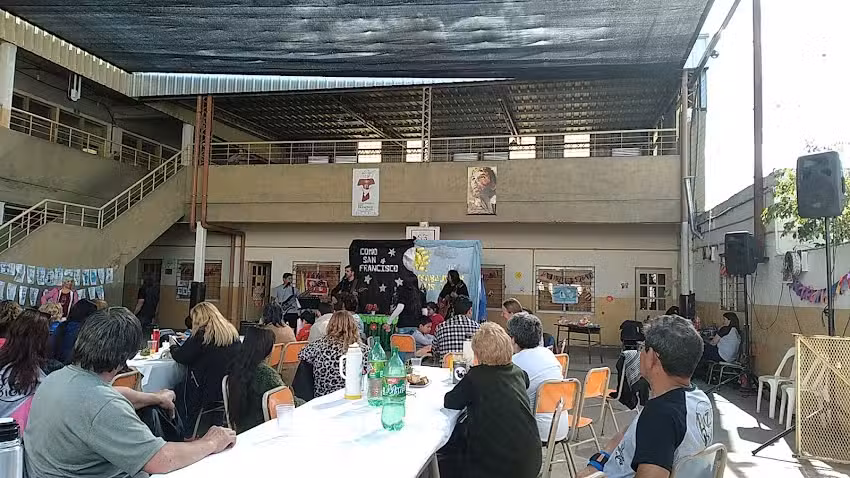 Escuela San Francisco De Asis