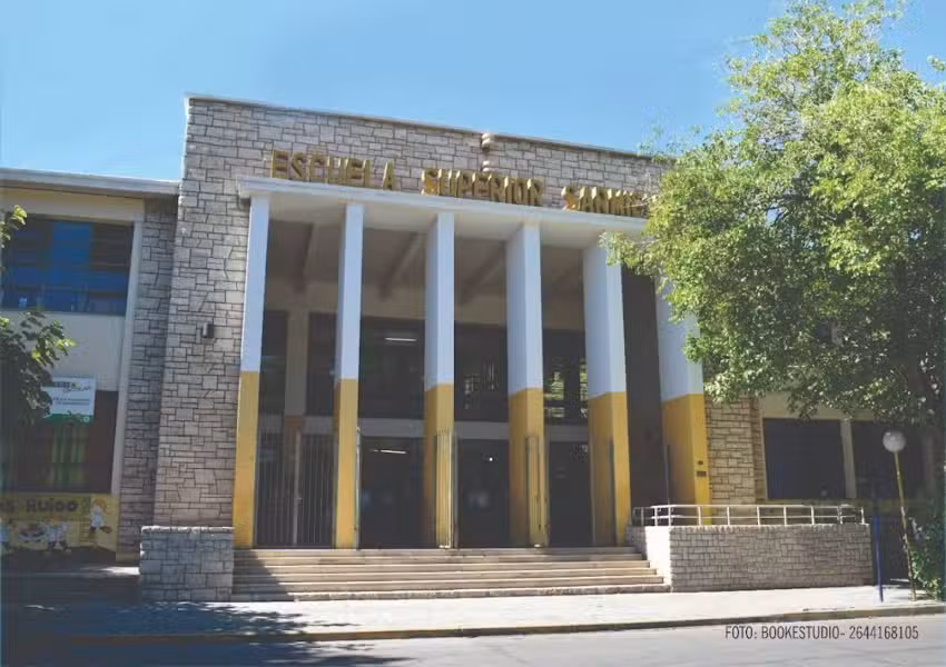 Escuela Sarmiento