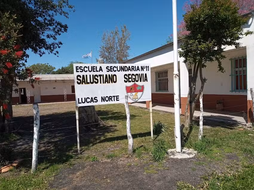 Escuela Secundaria 11 Salustiano Segovia