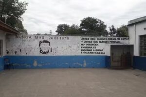 Escuela Secundaria 72