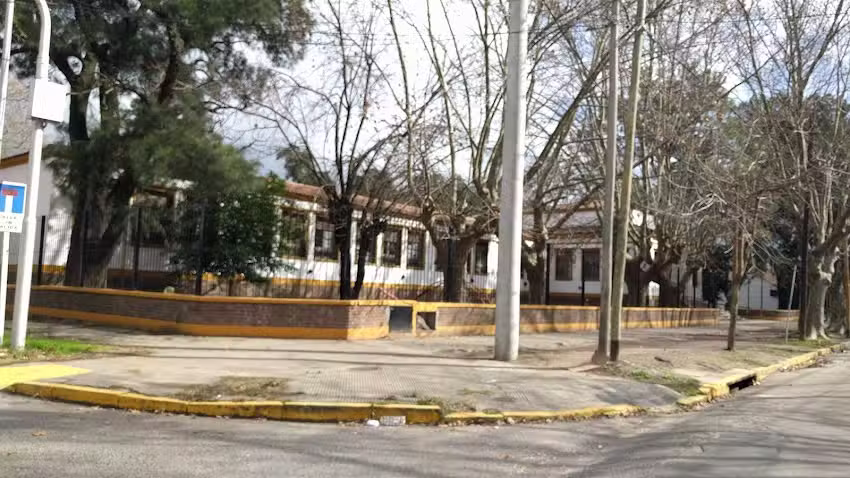 Escuela Secundaria Básica 2 Tigre