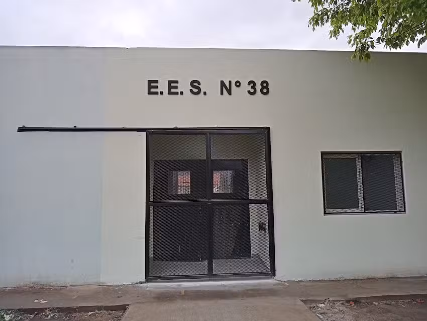 Escuela Secundaria N 38