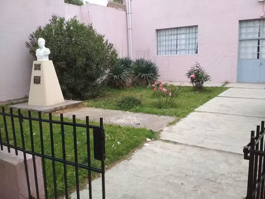 Escuela Secundaria N 4 General José De San Martín