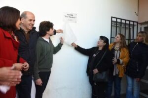 Escuela secundaria N 8 René Favaloro