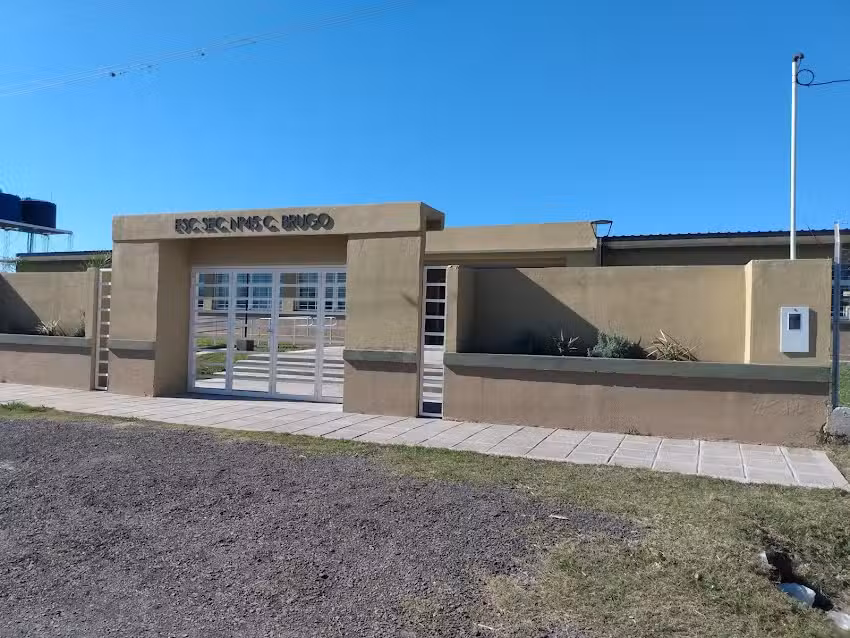 Escuela Secundaria N45 Carlos Brugo