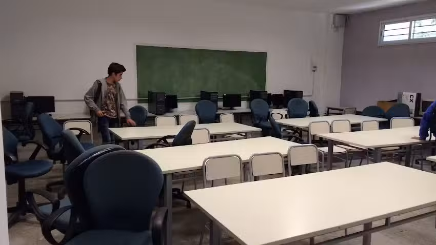 Escuela Secundaria Técnica Undav