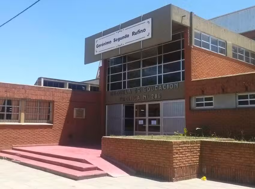 Escuela Técnica 286