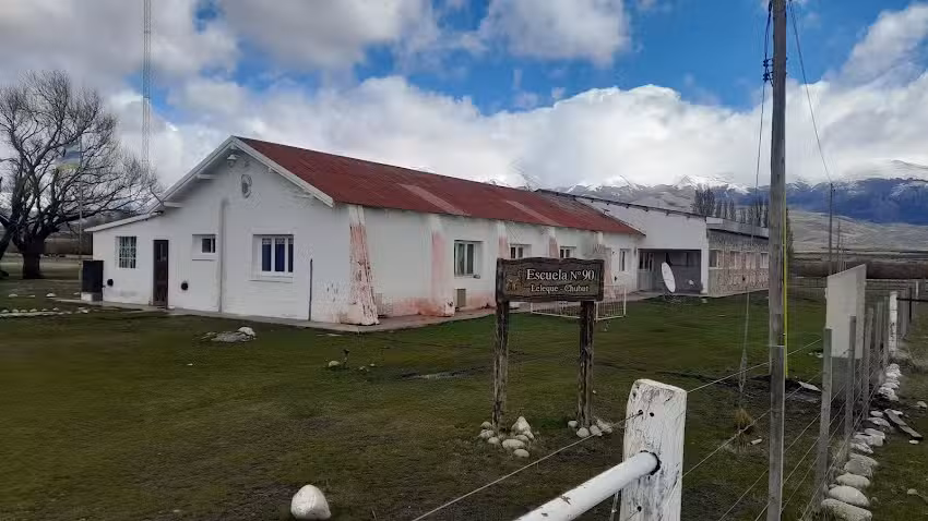 Escuela Uem N90 Leleque