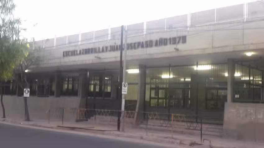 Escuela Zorrilla y Juan José Paso Año 1979