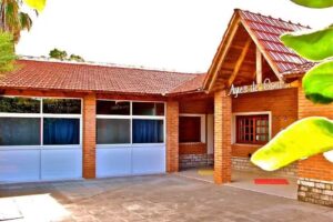 Espacio Educativo Ayres de Gonnet Jardín Maternal Jardín de Infantes Colegio Primario