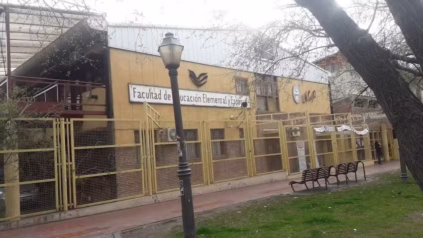 Facultad De Educación Uncuyo Sede Centro