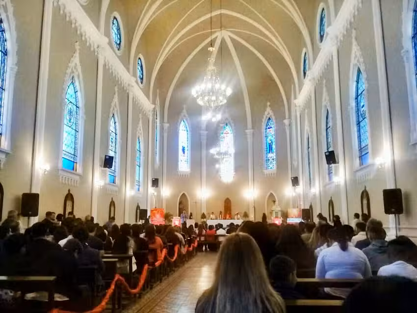 Fundacion Armstrong Colegio La Salle González Catán