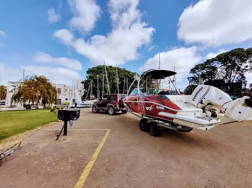 Guardería Náutica Los Robles