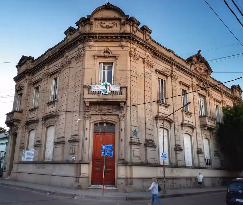 Instituto Bilingüe República de Italia