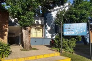 Instituto Comercial Crespo D33 Escuela
