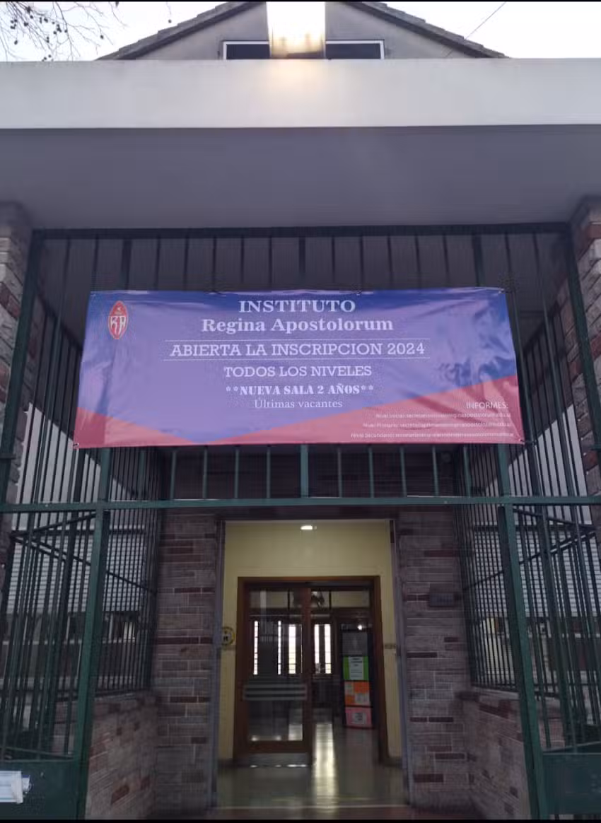 Instituto Regina Apostolorum