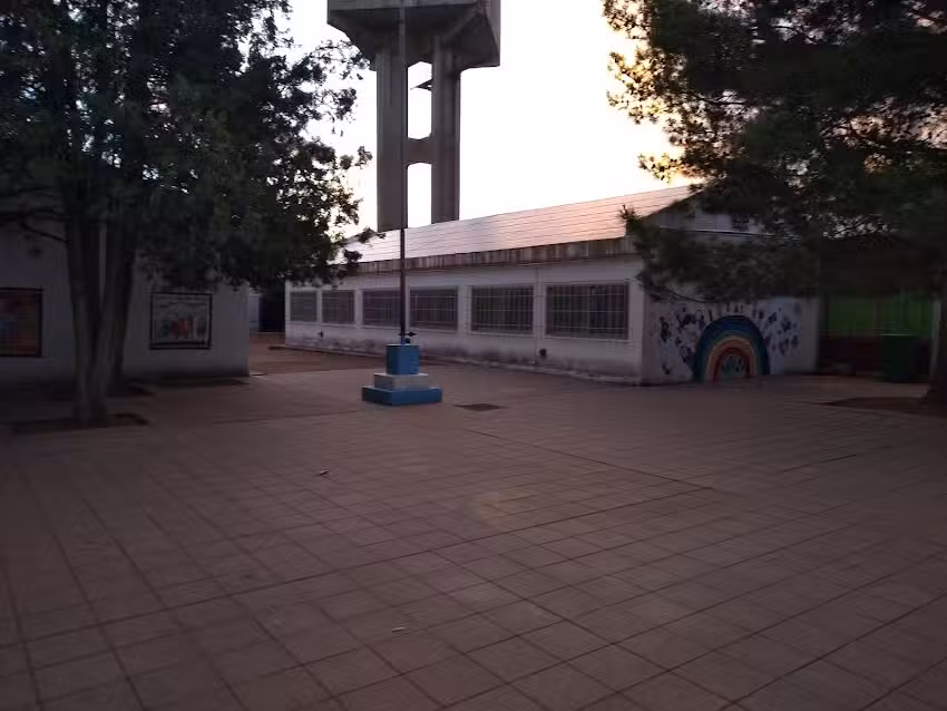 Instituto Secundario Comercial Nocturno 1 de Mayo