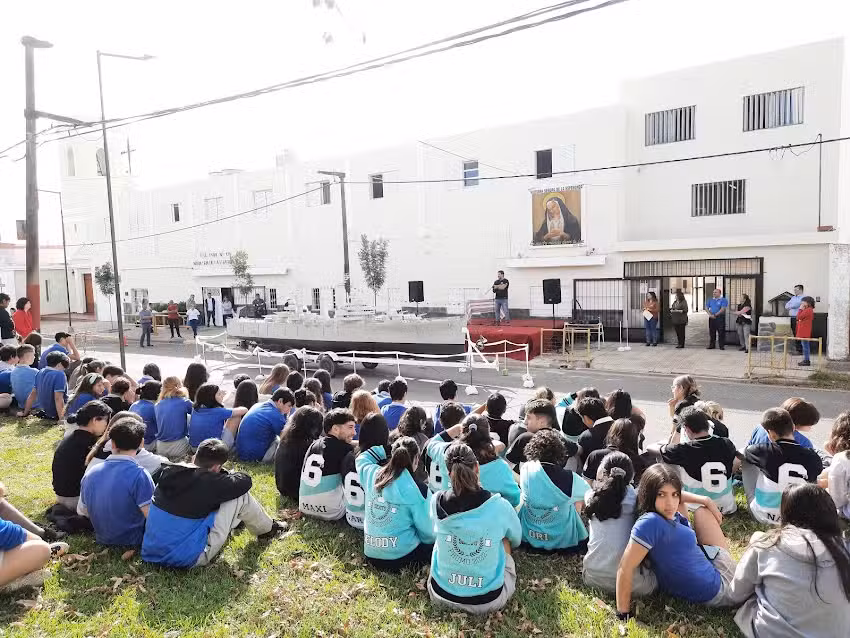 Instituto Secundario D143 Nuestra Señora de la Esperanza