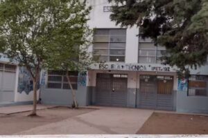 Ipet 132 Paravachasca