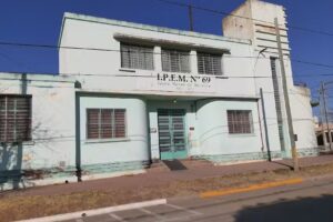 IPETyM N 69 Juana Manso de Noronha