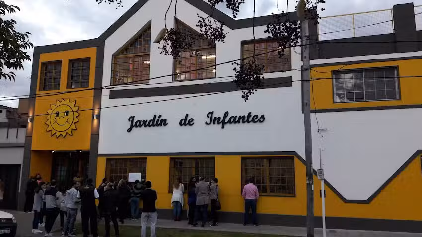 Jardín de Infantes El Capitán Dorado