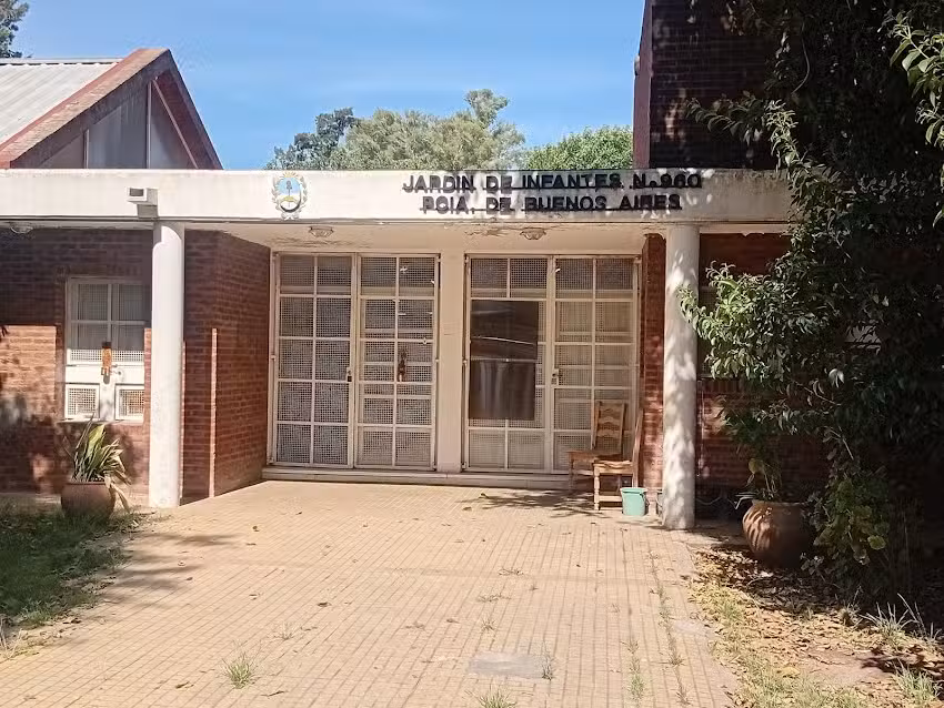 Jardín de infantes N 960
