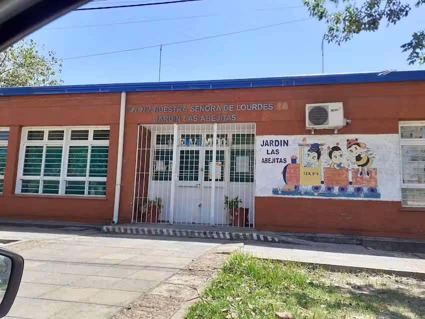 Jardín de Infantes N8