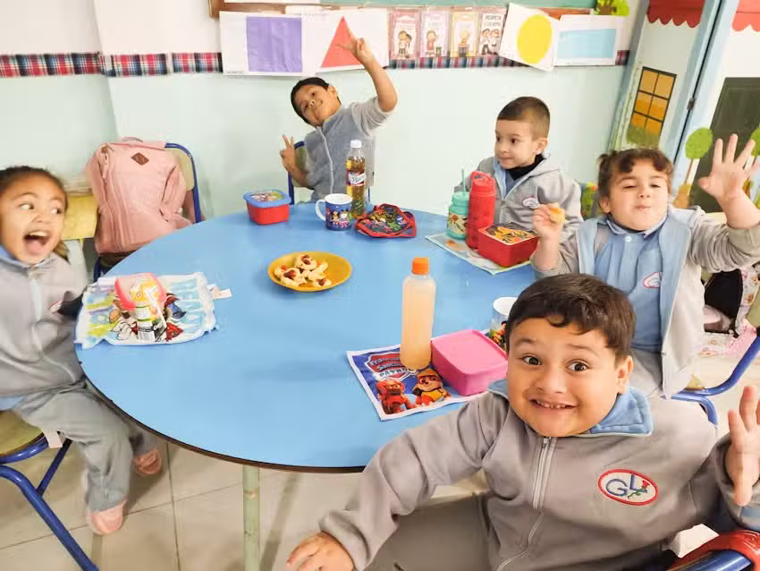 Jardín Estrellita Azul Grupo Lisieux Educación